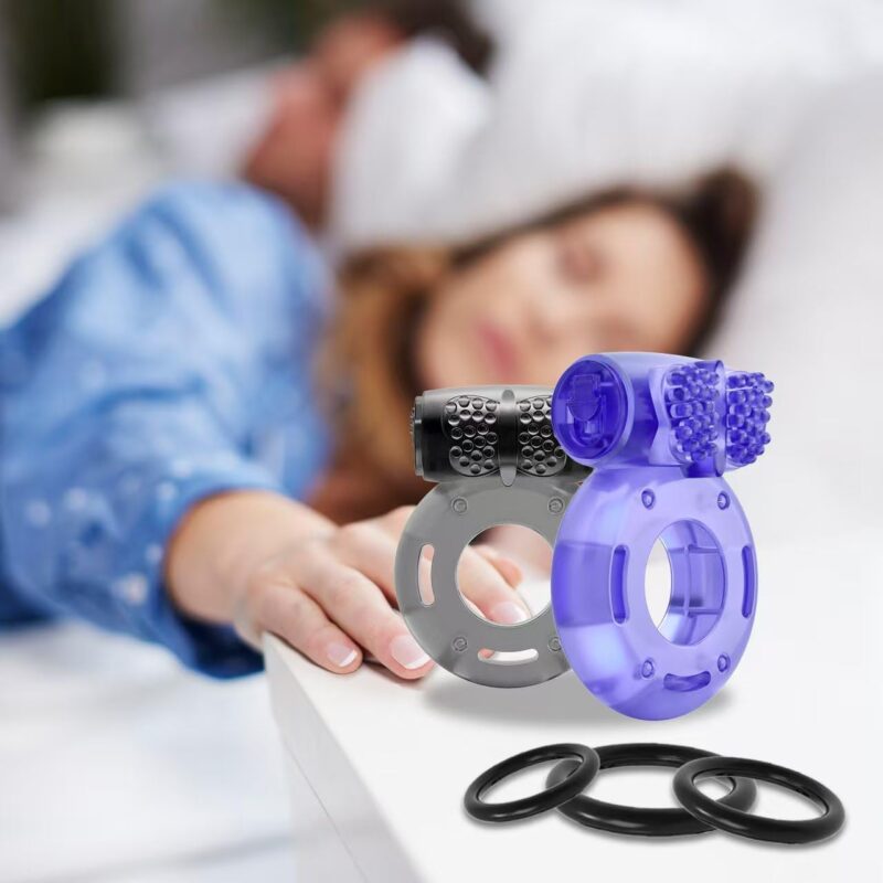 Couples' Ring Set Included Pieces
